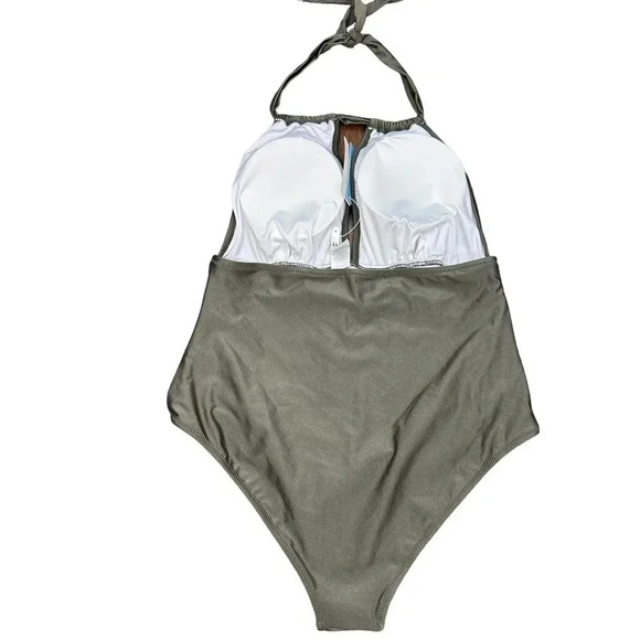 NWT Cupshe Women's Green Halter Neck Keyhole One Piece Swimsuit Plus Size 1X - Picture 7 of 7